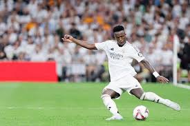 巩晓彬谈足球转篮球经历：幸亏没继续踢足球.